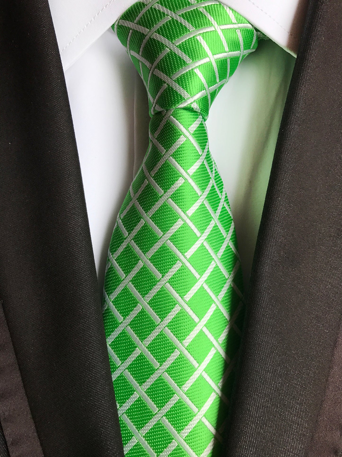 Emerald / Pearl Silk Necktie